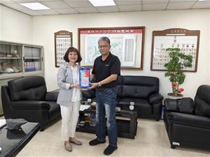 高雄空大拜會左營區公所及陳麗珍議員 攜手推動左營專班 深化終身學習合作